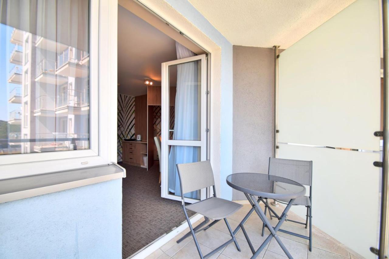 Apartament Prywatny W Diva Spa 코워브제크 외부 사진